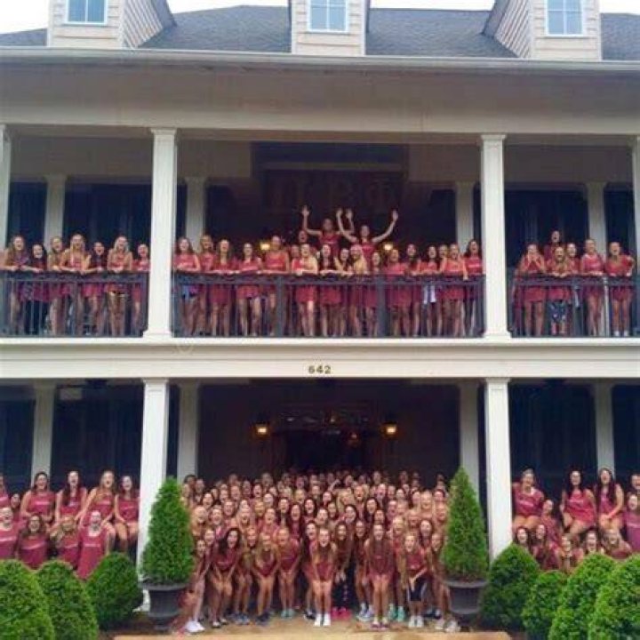 28 best Ole Miss Sororities images on Pinterest Sorority, Ole miss
