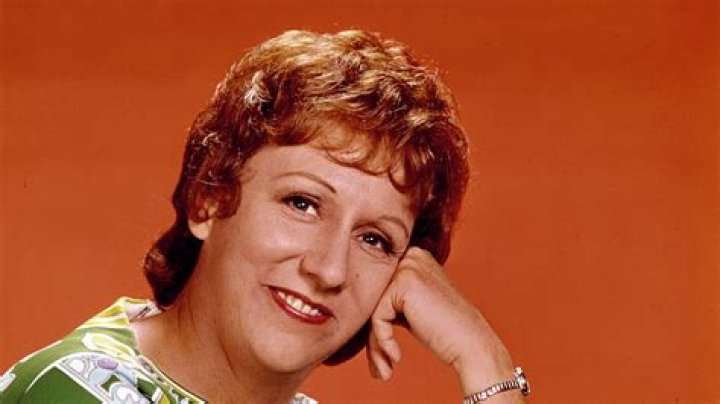 Jean Stapleton
